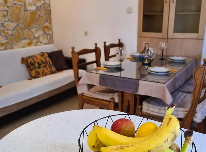 Simona Διαμέρισμα Ražanj